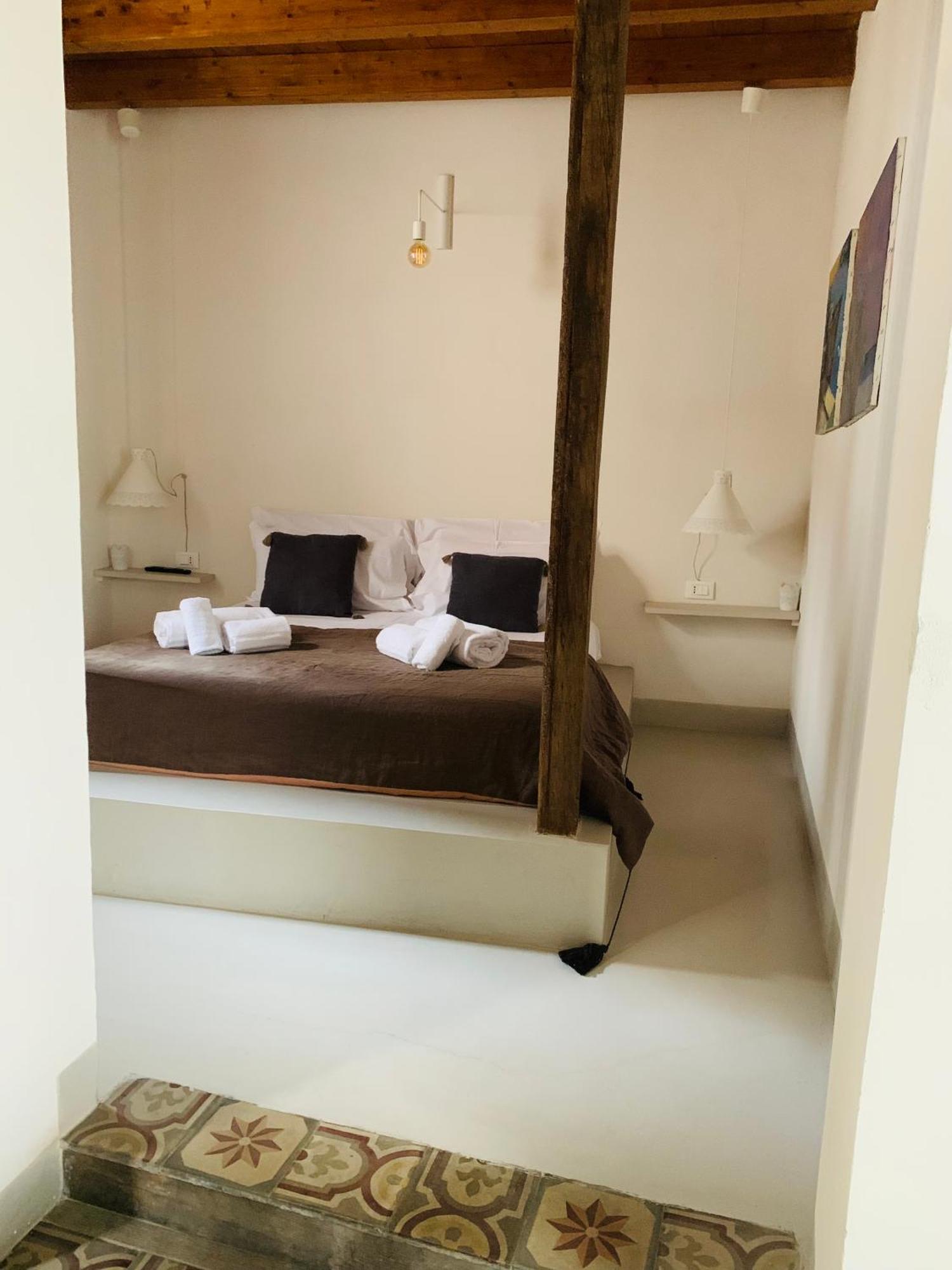 Locanda Sette Fate Spa E Solarium Палермо Екстериор снимка