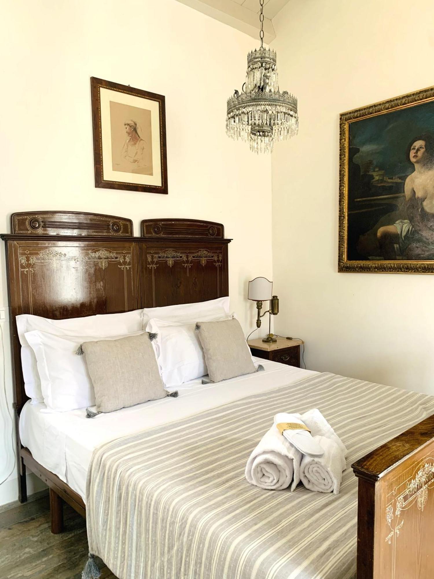 Locanda Sette Fate Spa E Solarium Палермо Стая снимка
